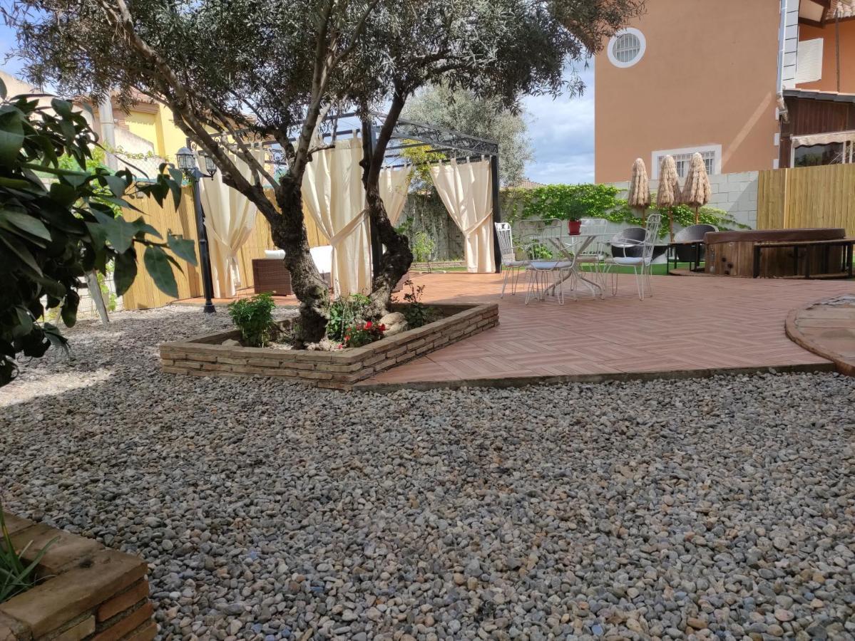 Villa Maria, Piscina Y Spa Exterior Privado Belicena Bagian luar foto